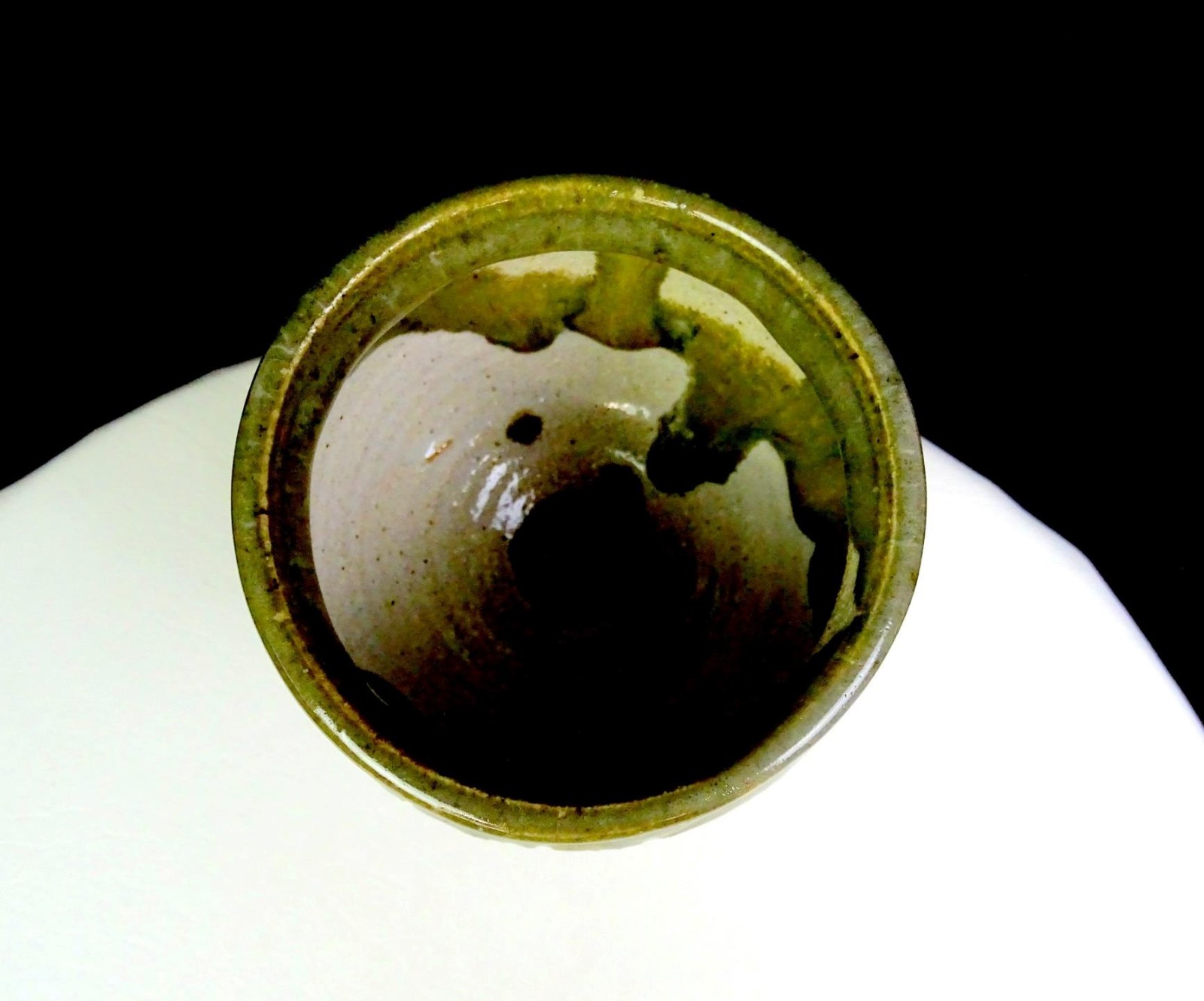 Studio Art Pottery Pat Signed Sgrafitto Carved Green Slip Glaze 3 3/8″ Vase