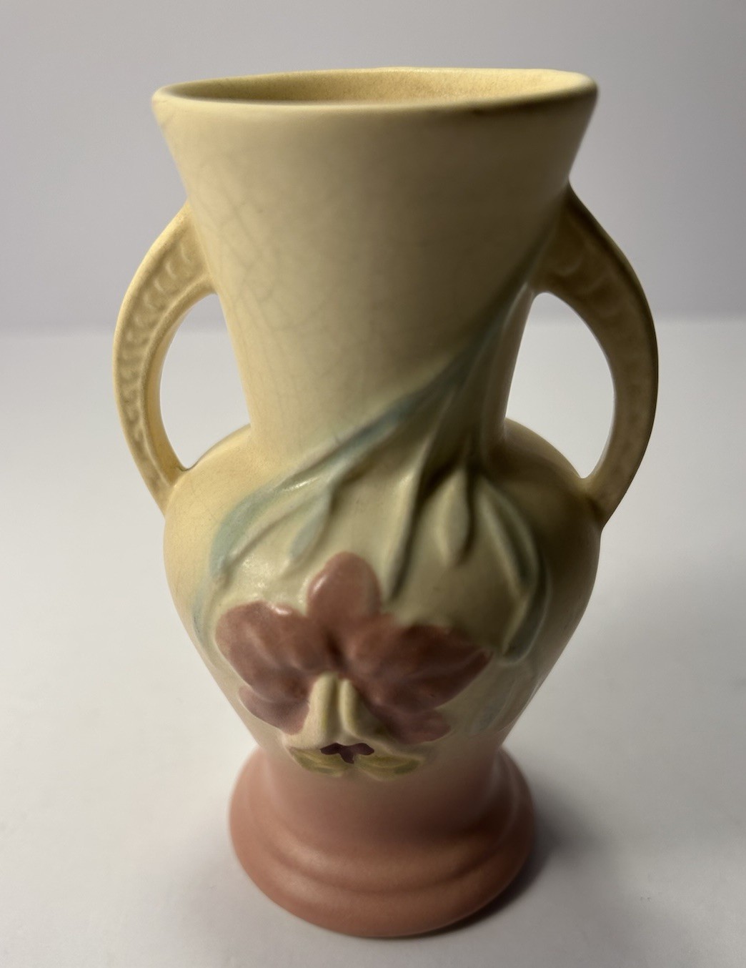 Hull Pottery Orchid Vase 4.75 inches tall 3 inches wide