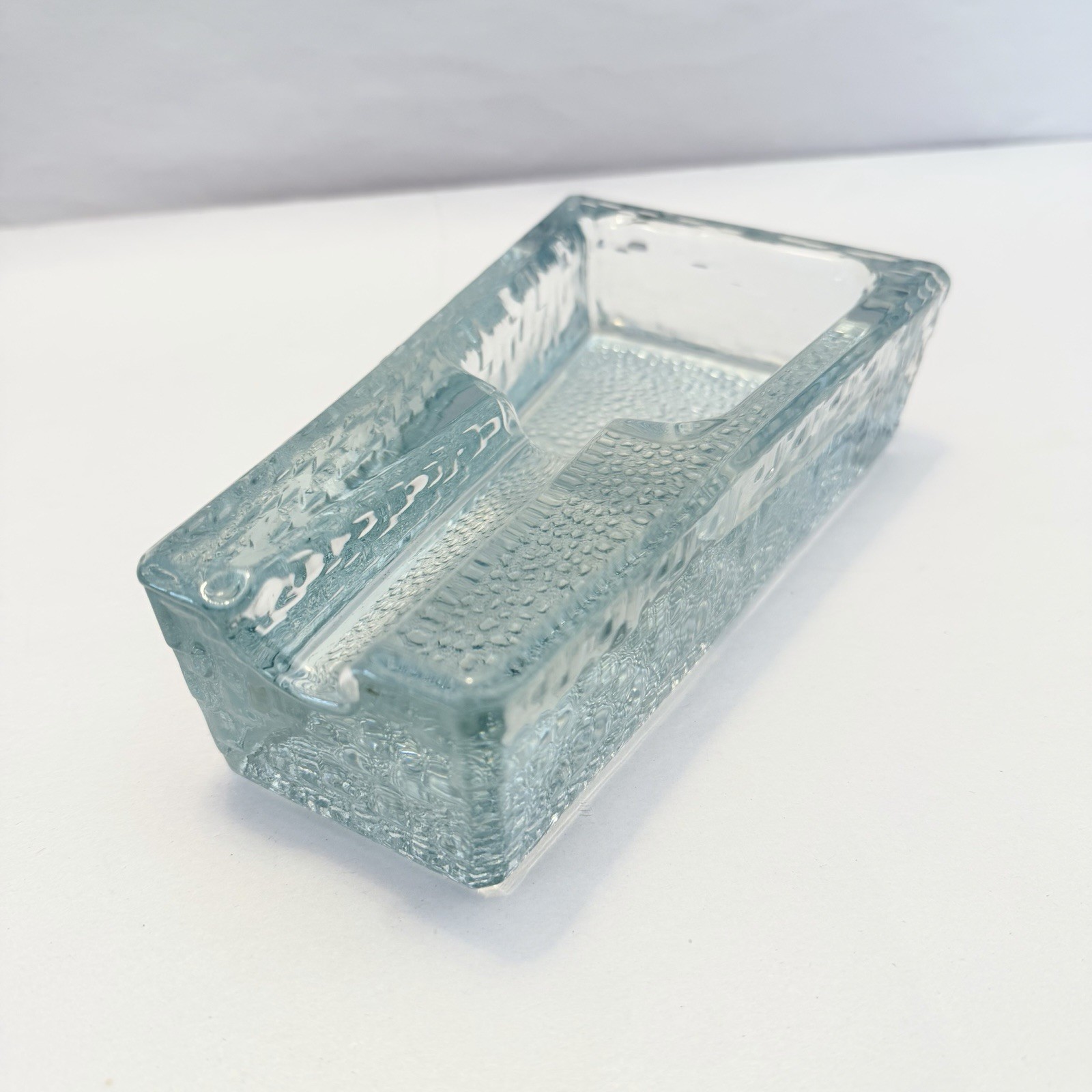 Vintage Mid Century Mod Glass Pipe Cigar Holder Rest Ashtray 7″ Heavy Ice Retro