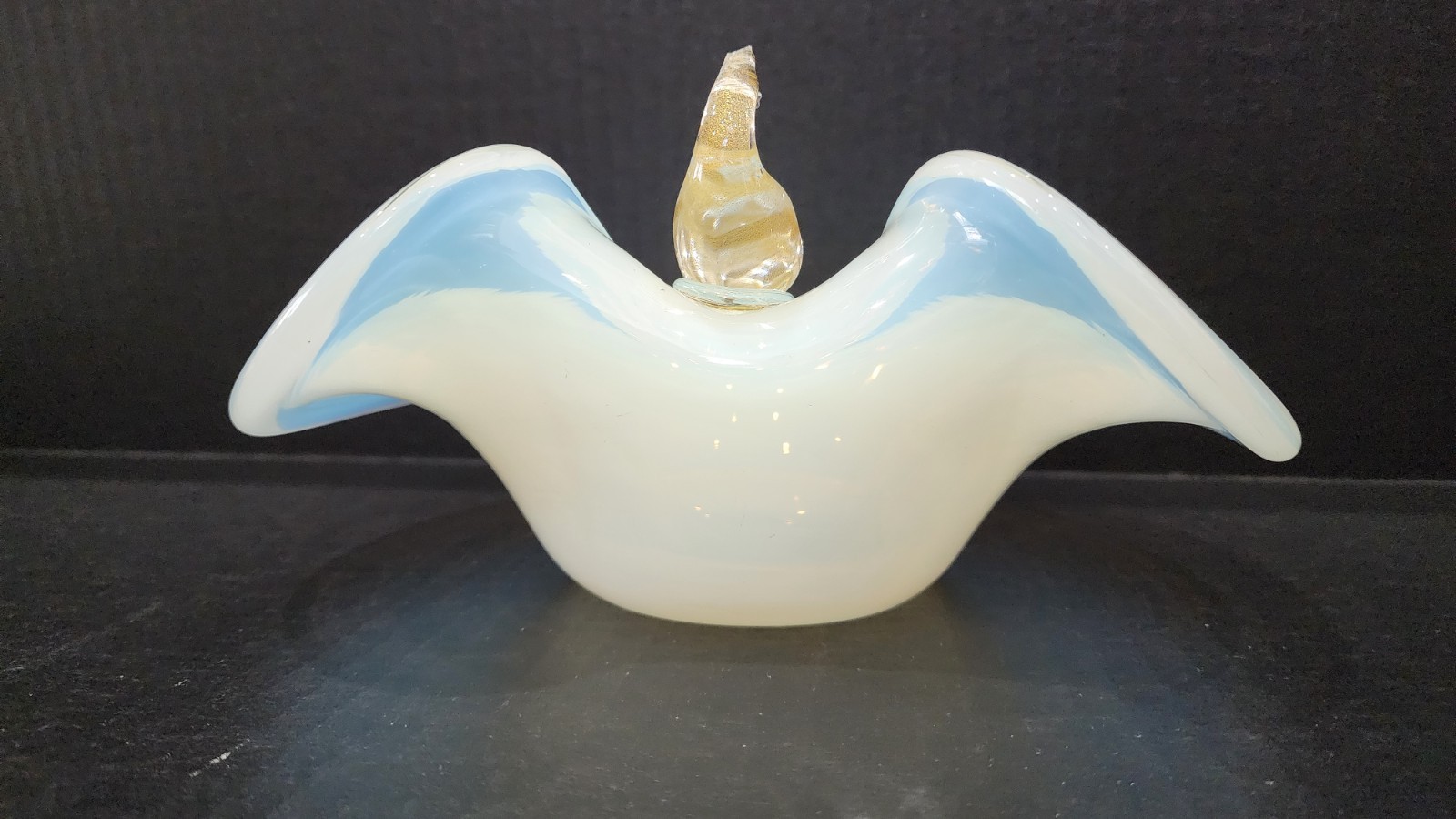 Mid 20th Century Murano Attributed Opalescent Glass Bowl Perchin Gold Fleck Fish