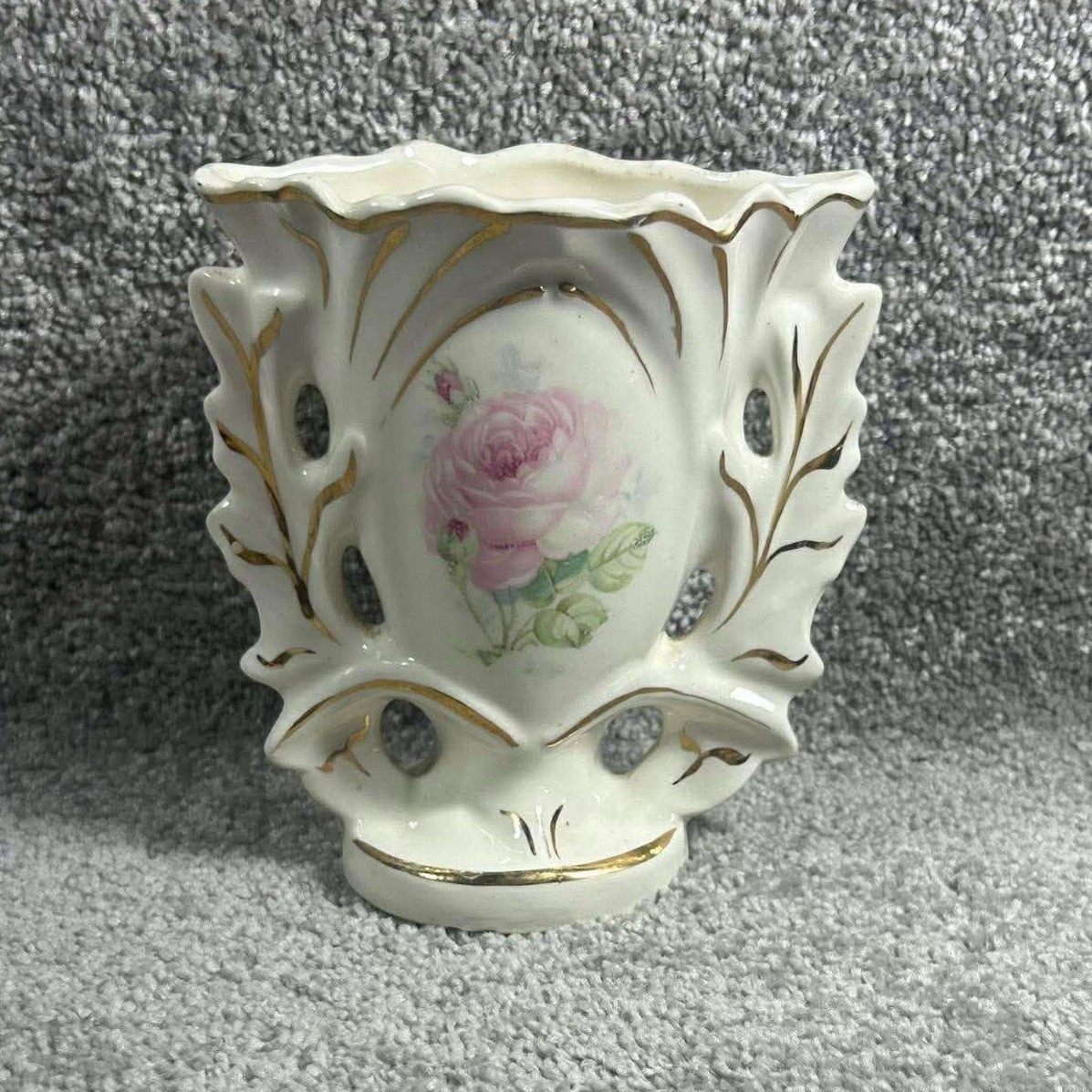 USA 35 Vintage Vase Ivory Pink Rose Gold Gilt Floral Leaf