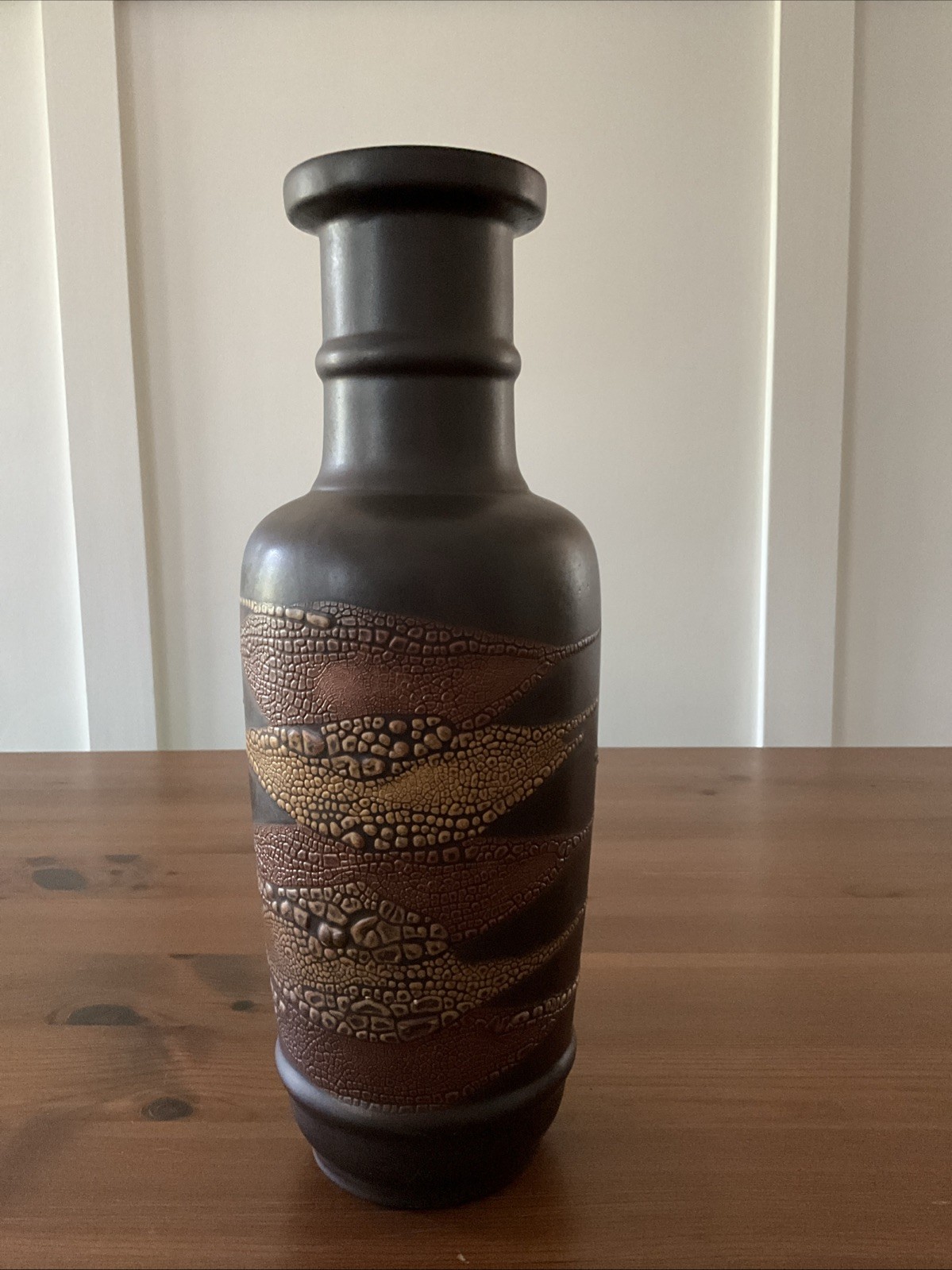 Royal Haeger Vintage EARTHWRAP Line MCM Vase