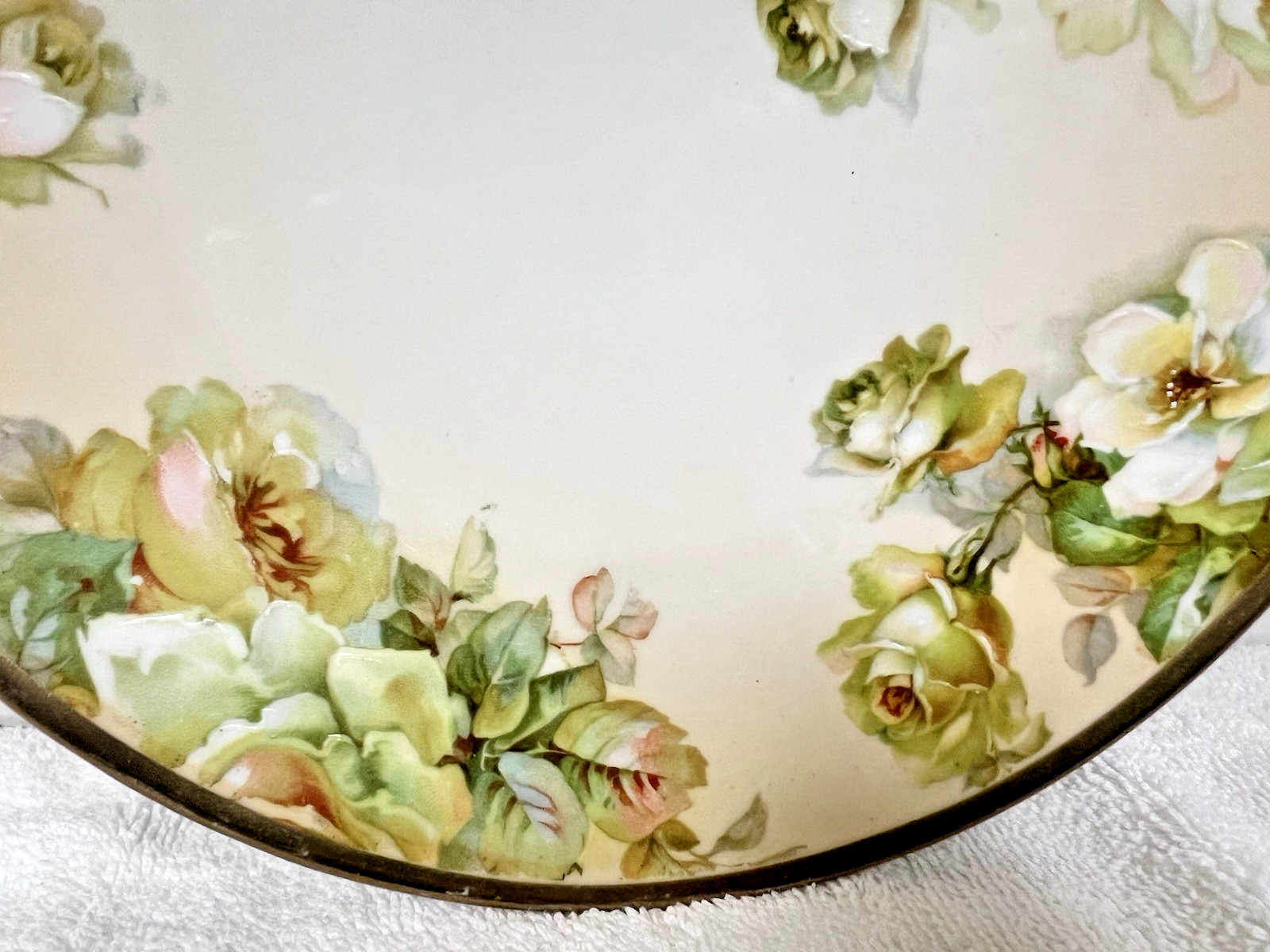 Antique Royal Austria Hand Painted Raymond Gold Rim Yellow Roses Floral Plate