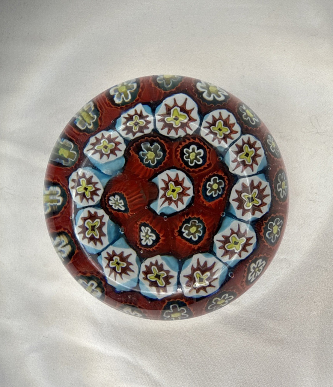 Vtg Red/Blue MILLEFiORI CANE Art Glass Paperweight Murano? 3” Diameter (N285)