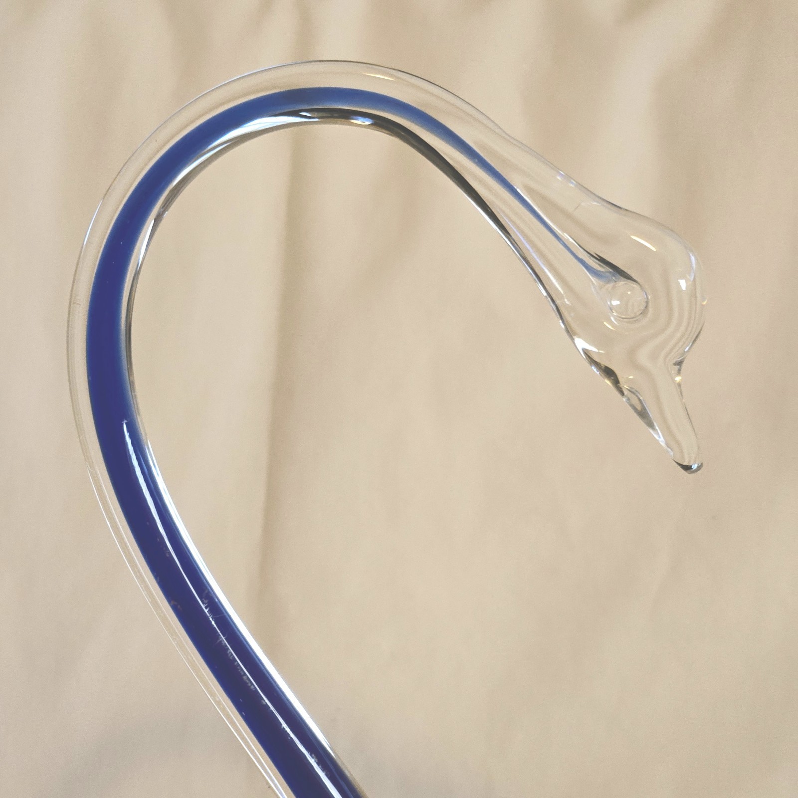 Art Glass Swan Blue Green and Clear 12⅝” Tall Unbranded No Location with Issues