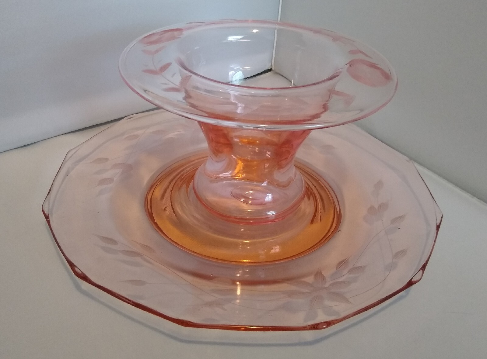 Lancaster Twinkle Pink Vintage Glass Sweet Pea Vase /Underplate Wheel Cut