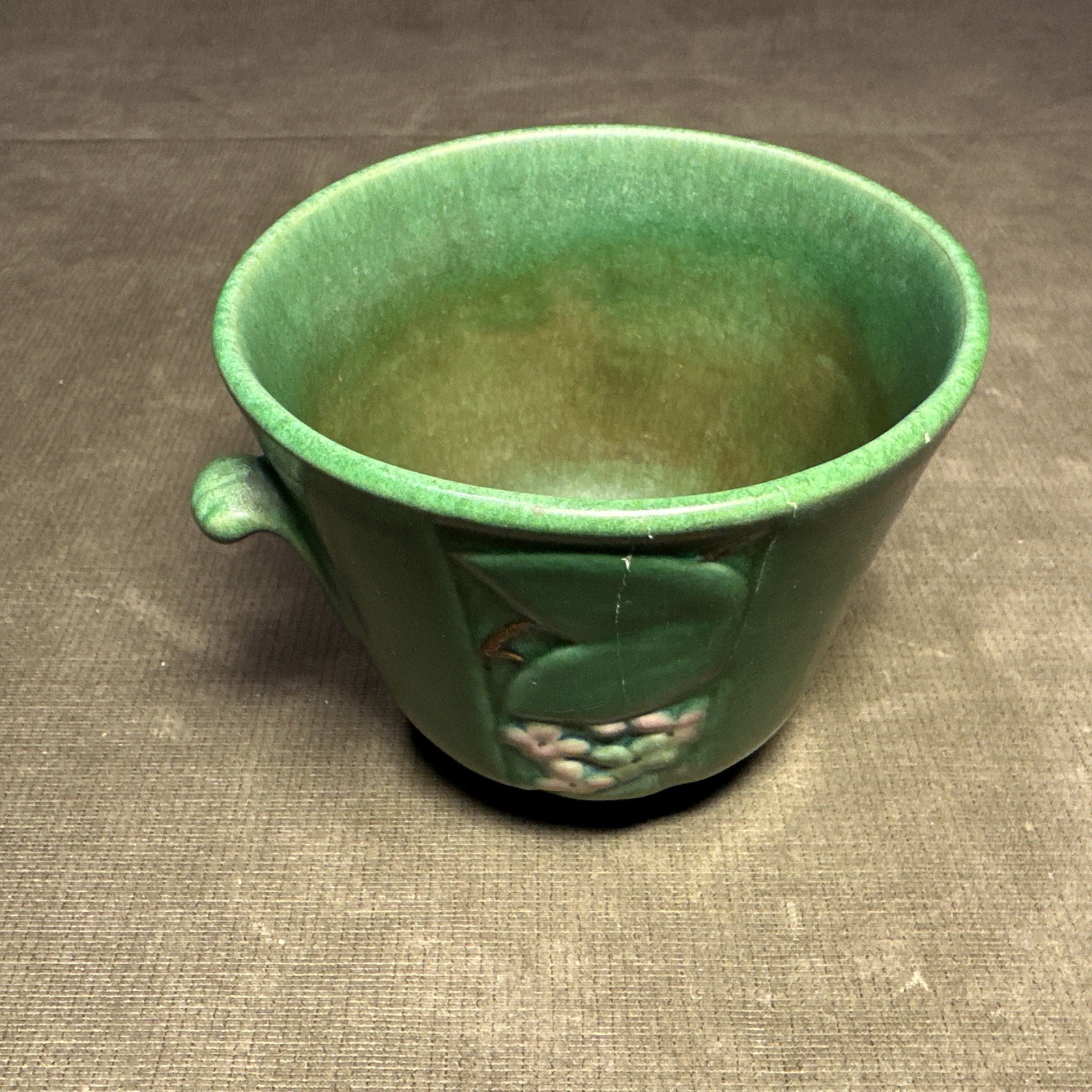 ART DECO WELLER GREEN VELVA ART POTTERY VASE 4″ 1928-1933 See Details