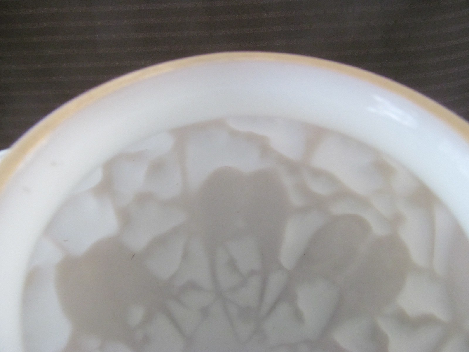 HUGE~Vintage Art Deco Lovebirds Embossed Vase Consolidated~Phoenix Art Glass 11″