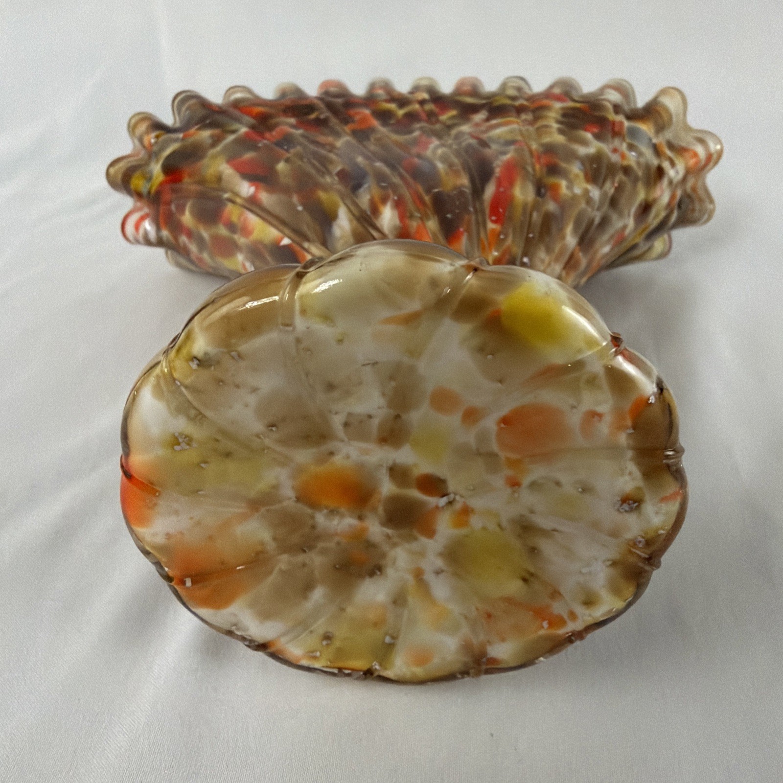 Vintage 1965 Fenton 7” Fan Vase In Autumn Orange, Mint