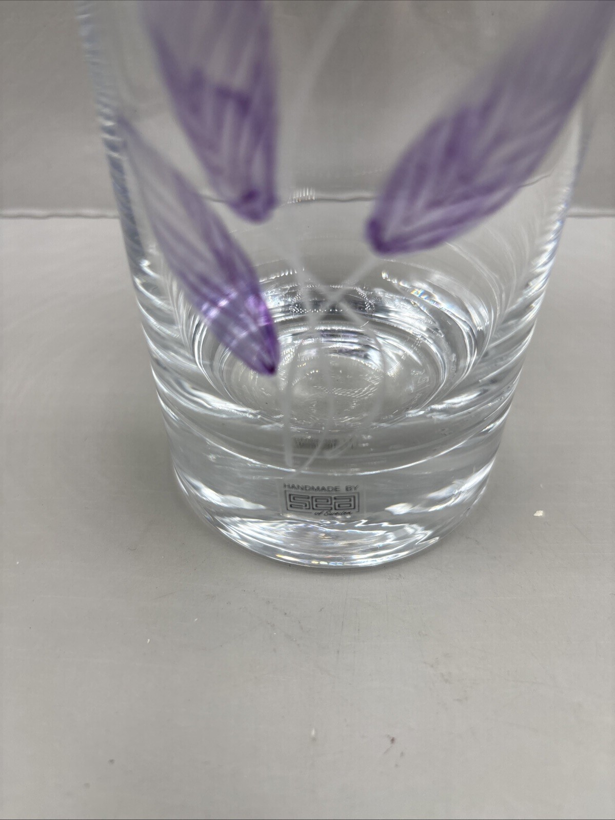 Vintage Sea Glasbruk Kosta Boda Art Glass Vase Rune Strand Flower Design