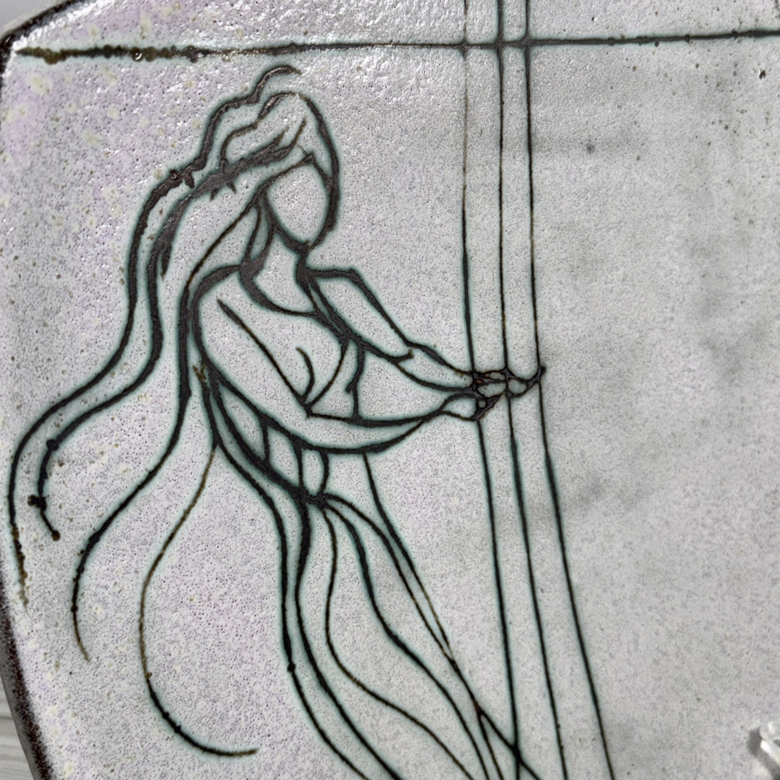 Red Clay Studio Art Plate Raku Style Woman Extending Hand In Water 9.25 Signed