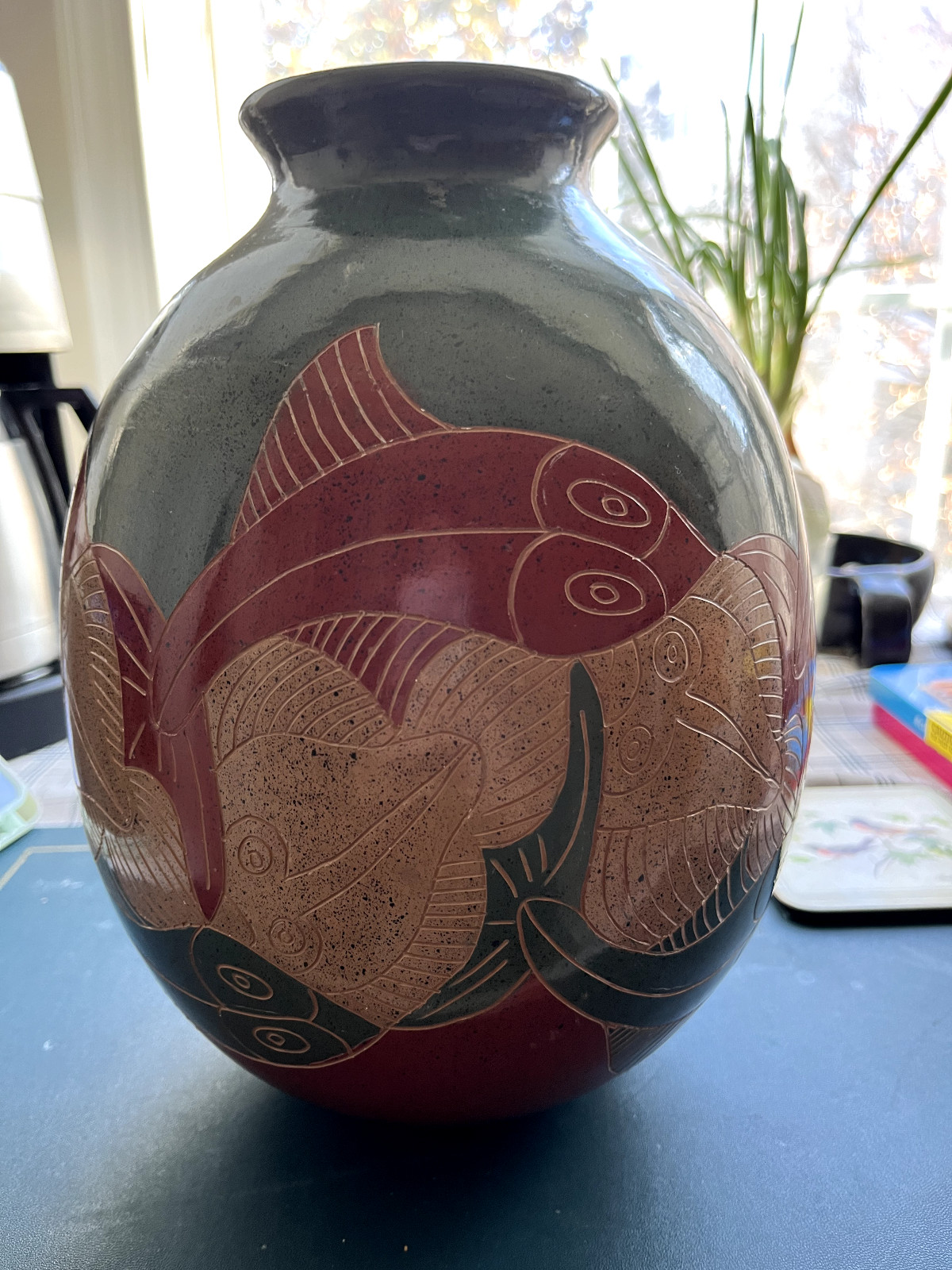 Signed Nicaraguan Pottery Vase Hand Painted, 11” tall Bladamir Norori