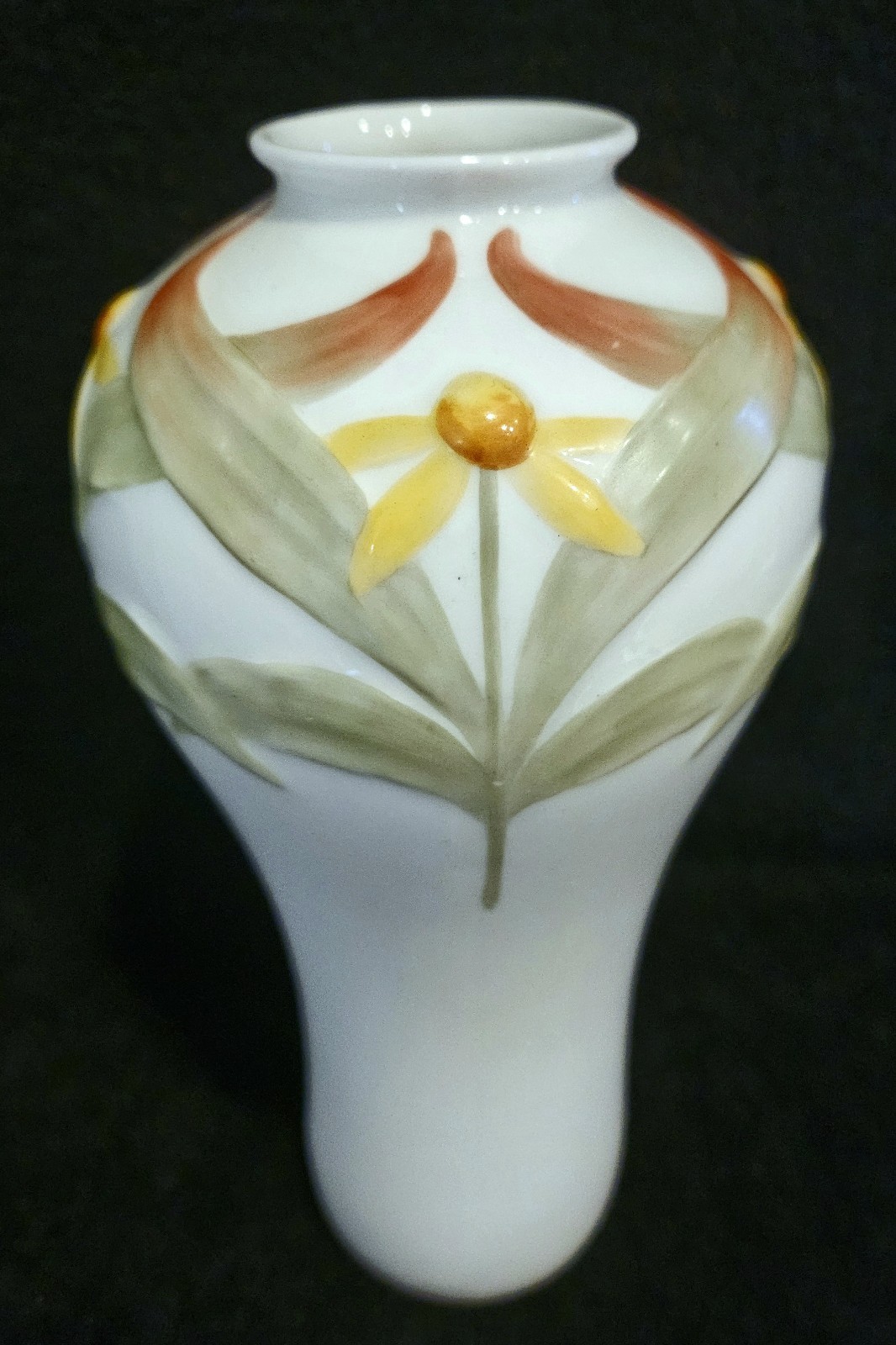 RORSTRAND VASE ATTRIBUTED TO NELS EMIL LUNDSTROM (1865-1960). MINT CONDITION!