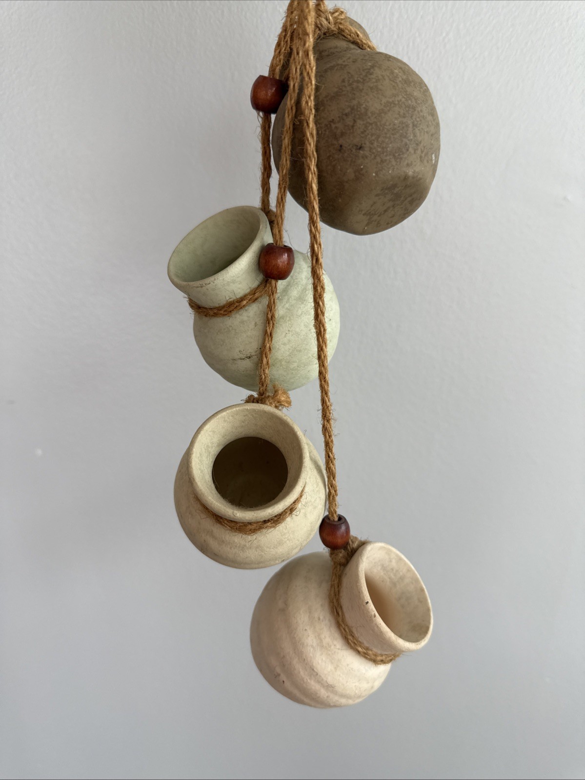 The Homemaker’s Idea Company, Pottery Pots On Rope W/wooden Bead Accent 17”