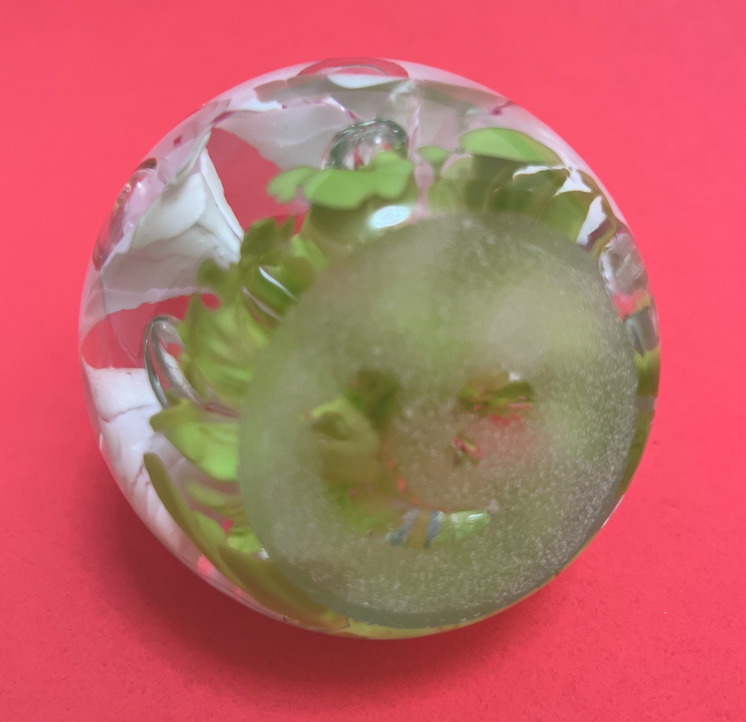 Art Glass Paperweight w/ White & Mint Green Trumpet Flowers & Controlled Bubbles
