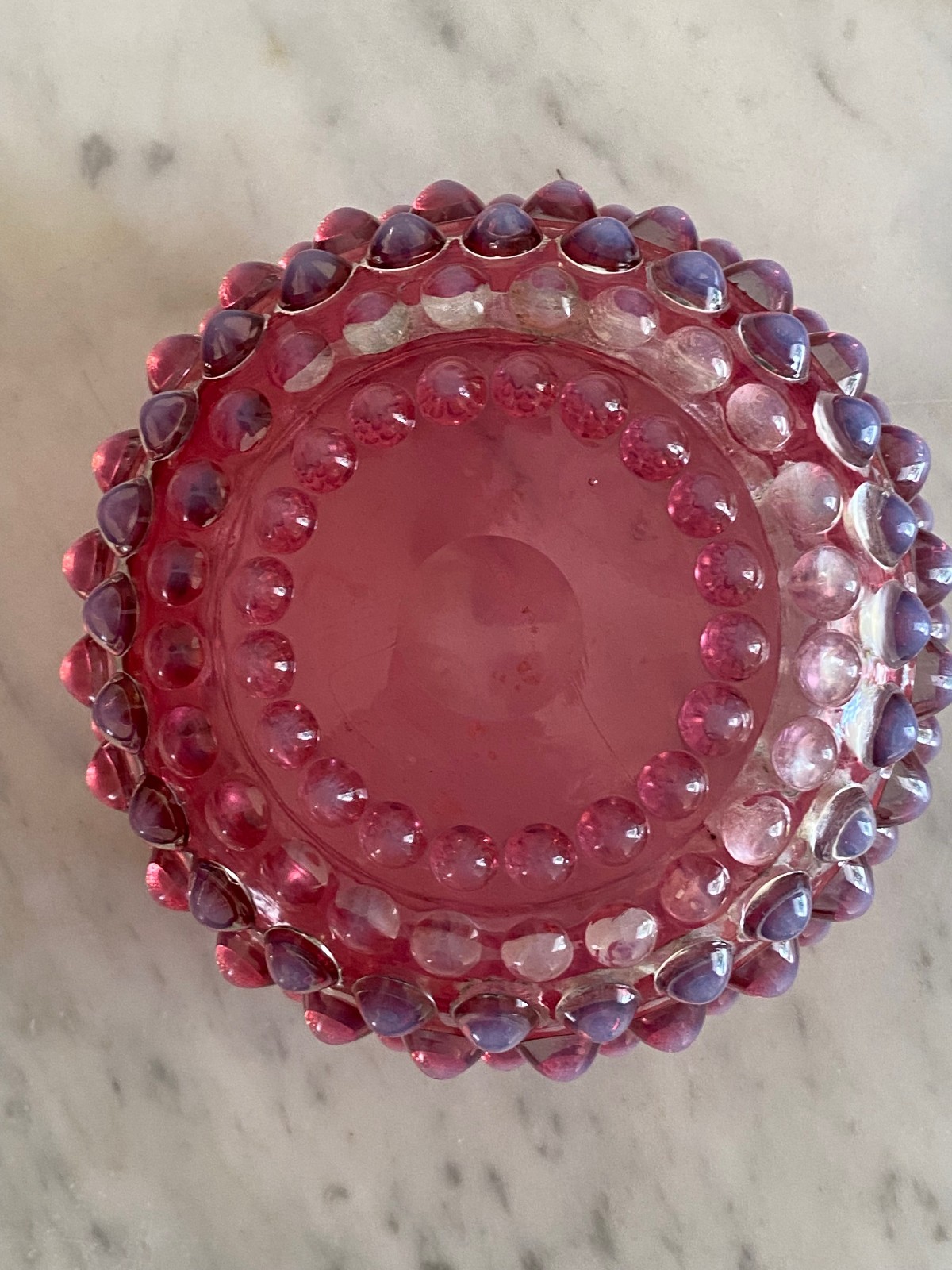 ANTIQUE HOBBS BROCKUNIER CRANBERRY OPALESCENT DEW DROP HOBNAIL 4.5″ BOWL “CHIPS”