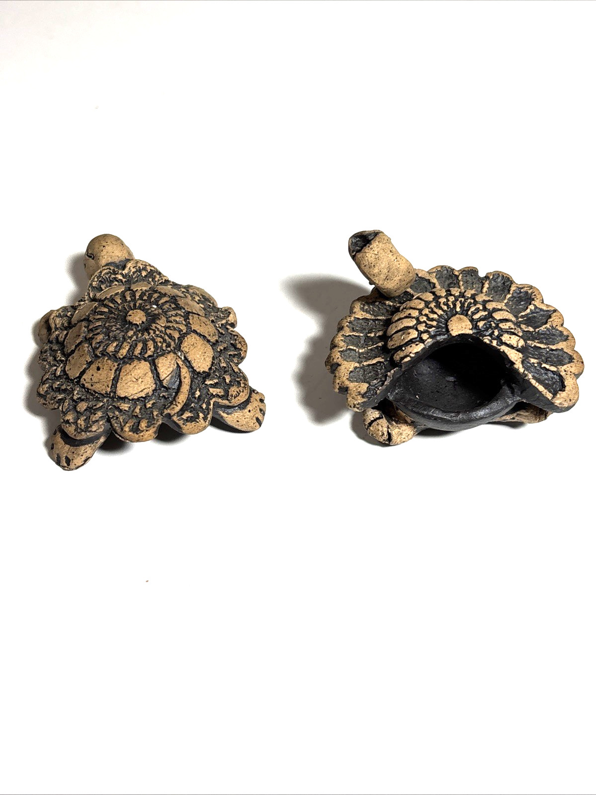 VTG Artisan Clay Turtle Trinket Box – Signed Peruvian Folk Art Stash Container