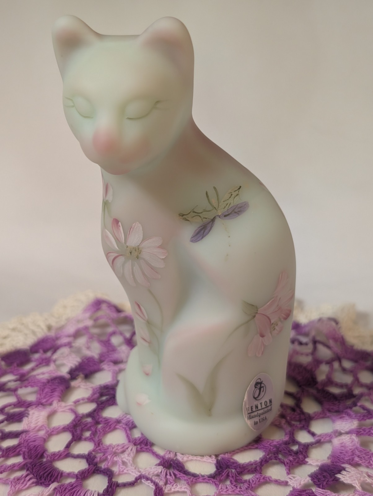 Vintage 2001 Fenton Lotus Mist Burmese 5″Cat Limited Edition 1502 of 4750 Signed