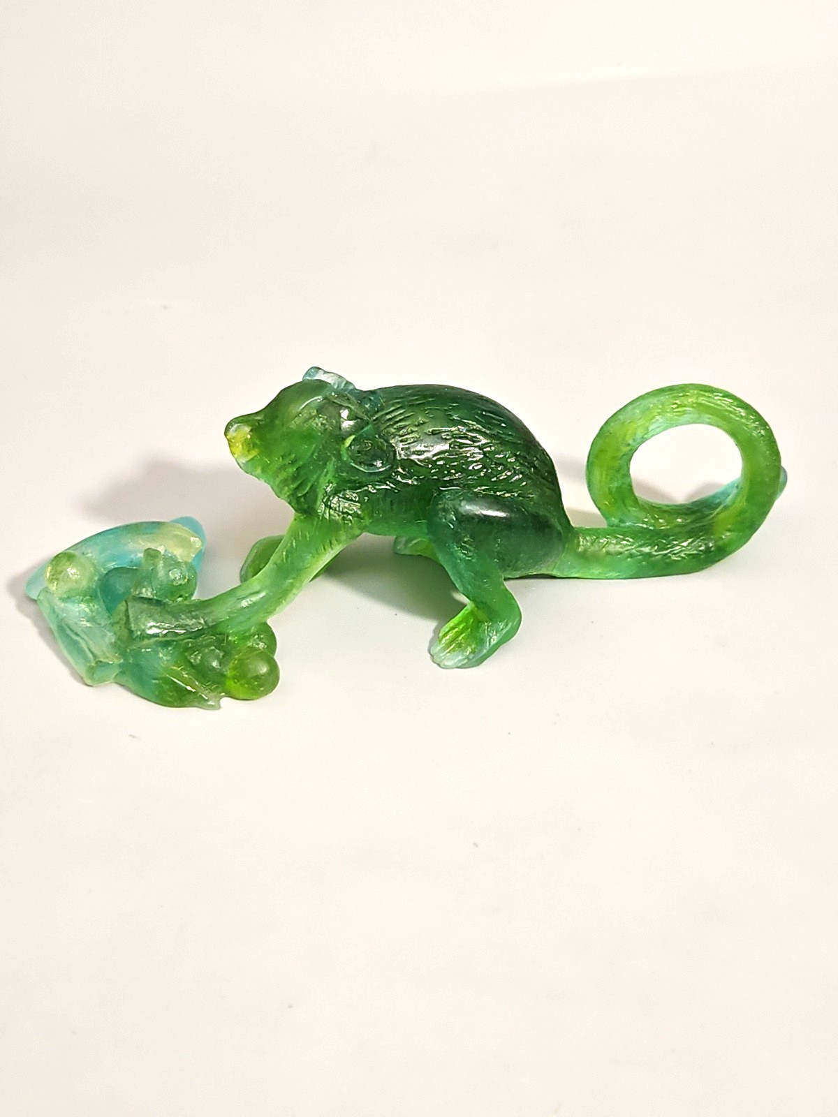 stunning DAUM – SINGE MONKEY GREEN PATE-DE-VERRE Art Glass FIGURINE PAPERWEIGHT