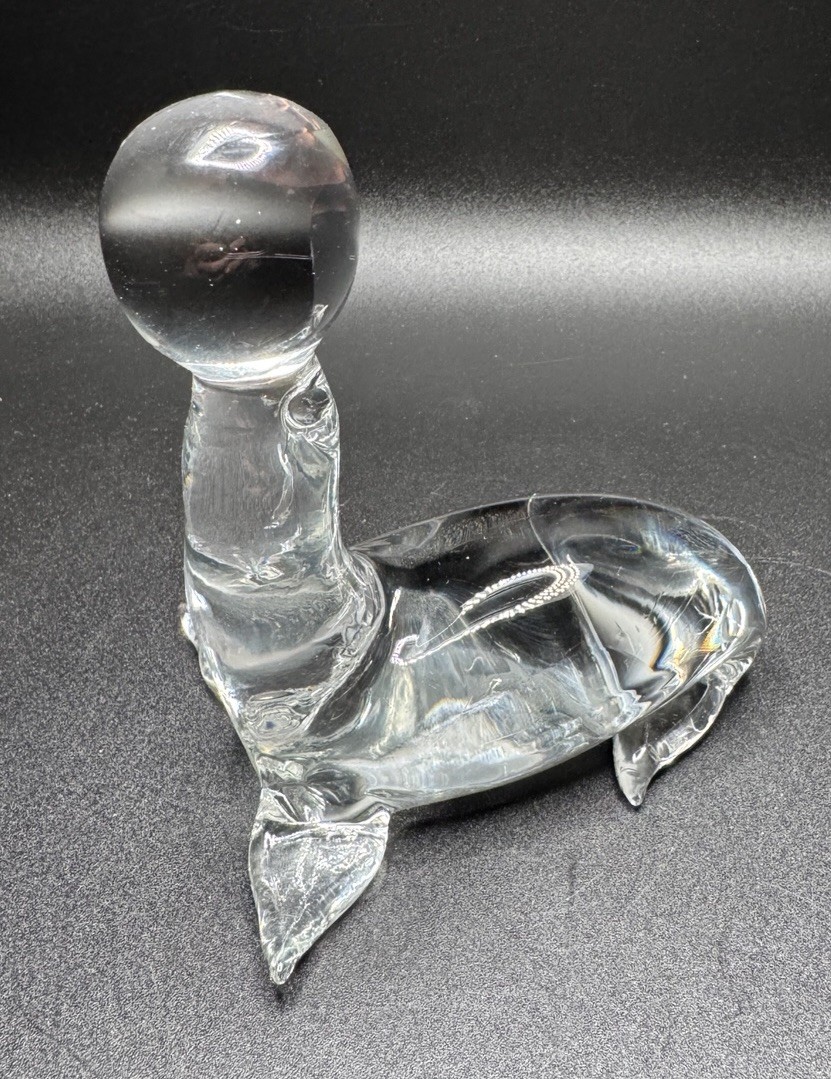 Clear Hand Blown Glass Seal Figurine with Ball on Nose – Murano Style Art Glass