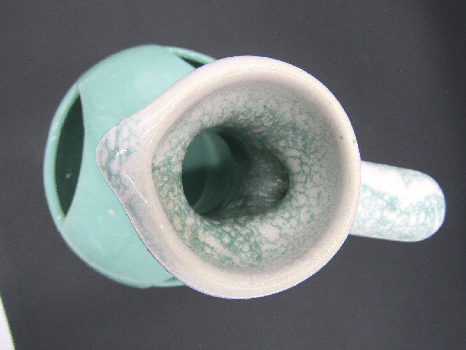 Pottery Vase Pitcher Planter Vase Mint Green USA 8.5″
