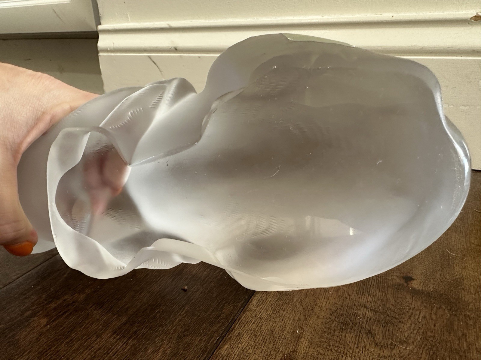 Lalique Chat Couché Crouching Cat Crystal Sculpture, 9×4.5in, 8lbs
