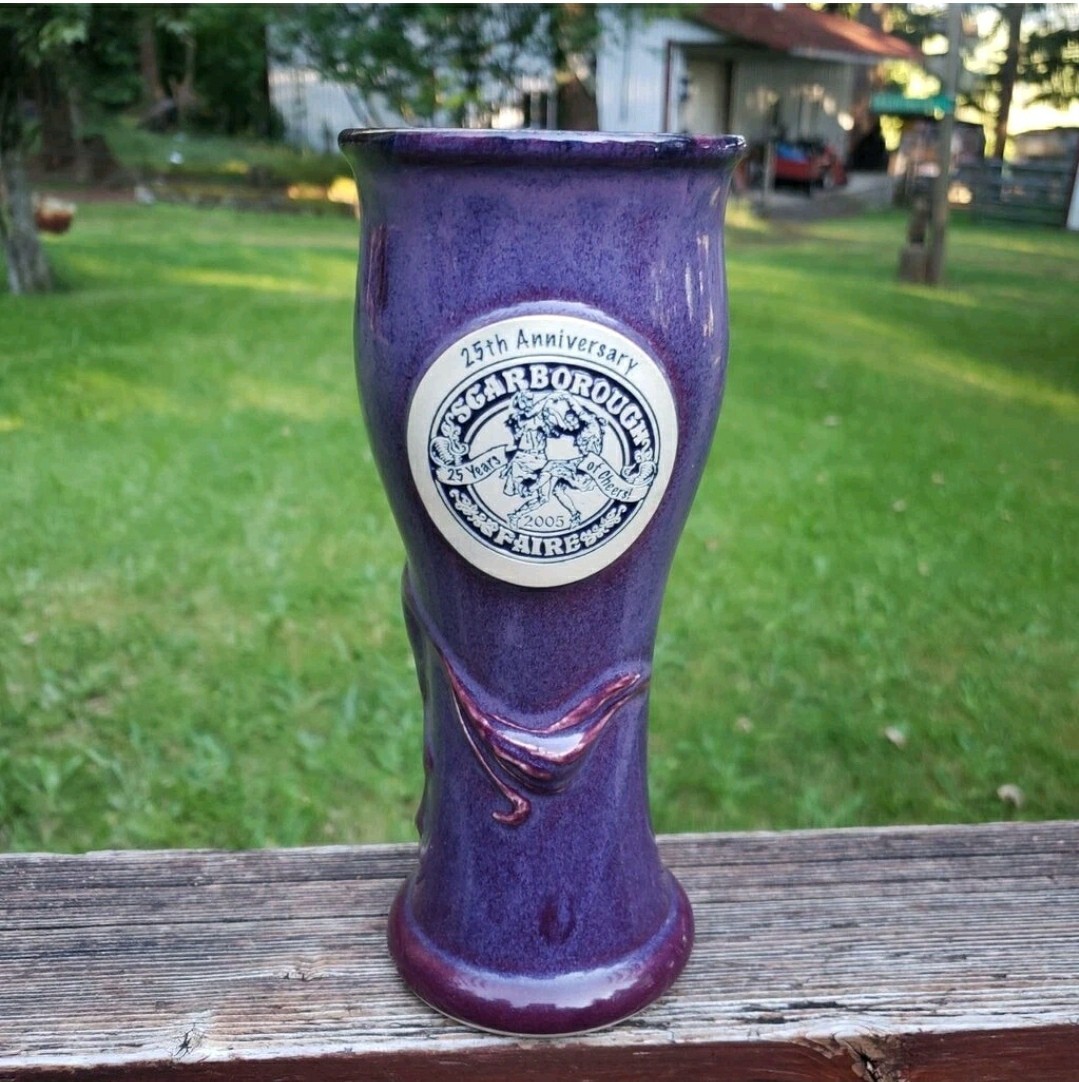 2005 25th Anniversary SGARBOROUGH FAIRE Ceramic Glass – Handmade – 7.5″ TALL