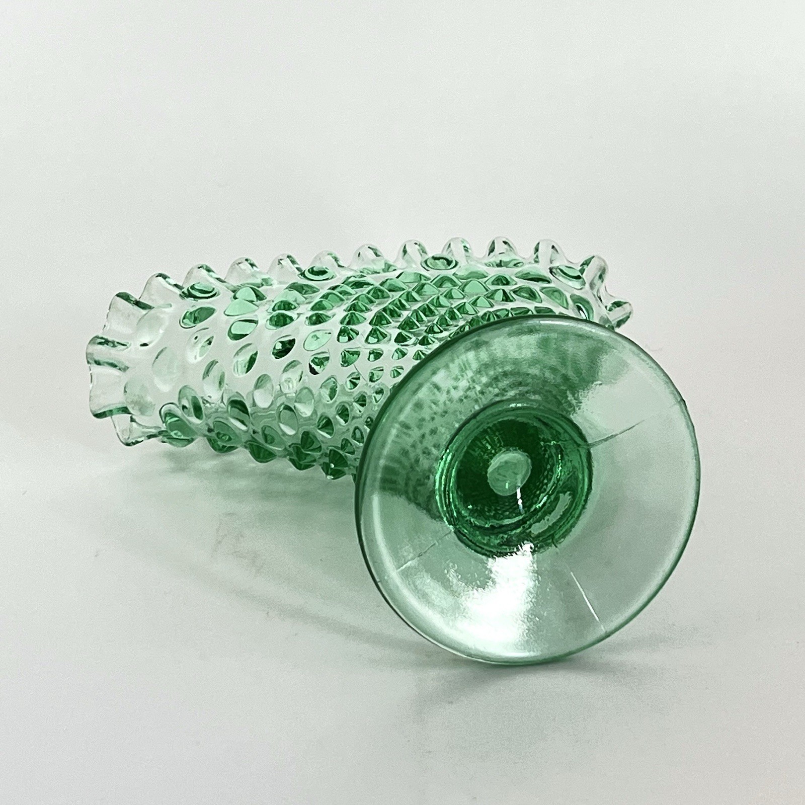 Vintage Fenton Hobnail Green Ruffled 8” Fan Vase MCM Pedestal Base ￼