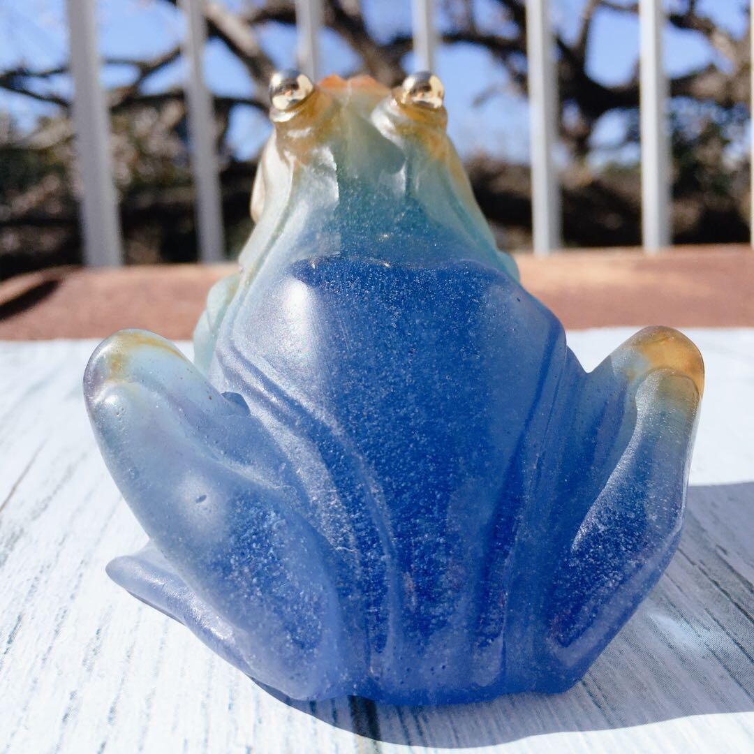 Daum France Crystal Glass Frog Figurine Blue W 3.1 x H 2.3 x D 3.1 in