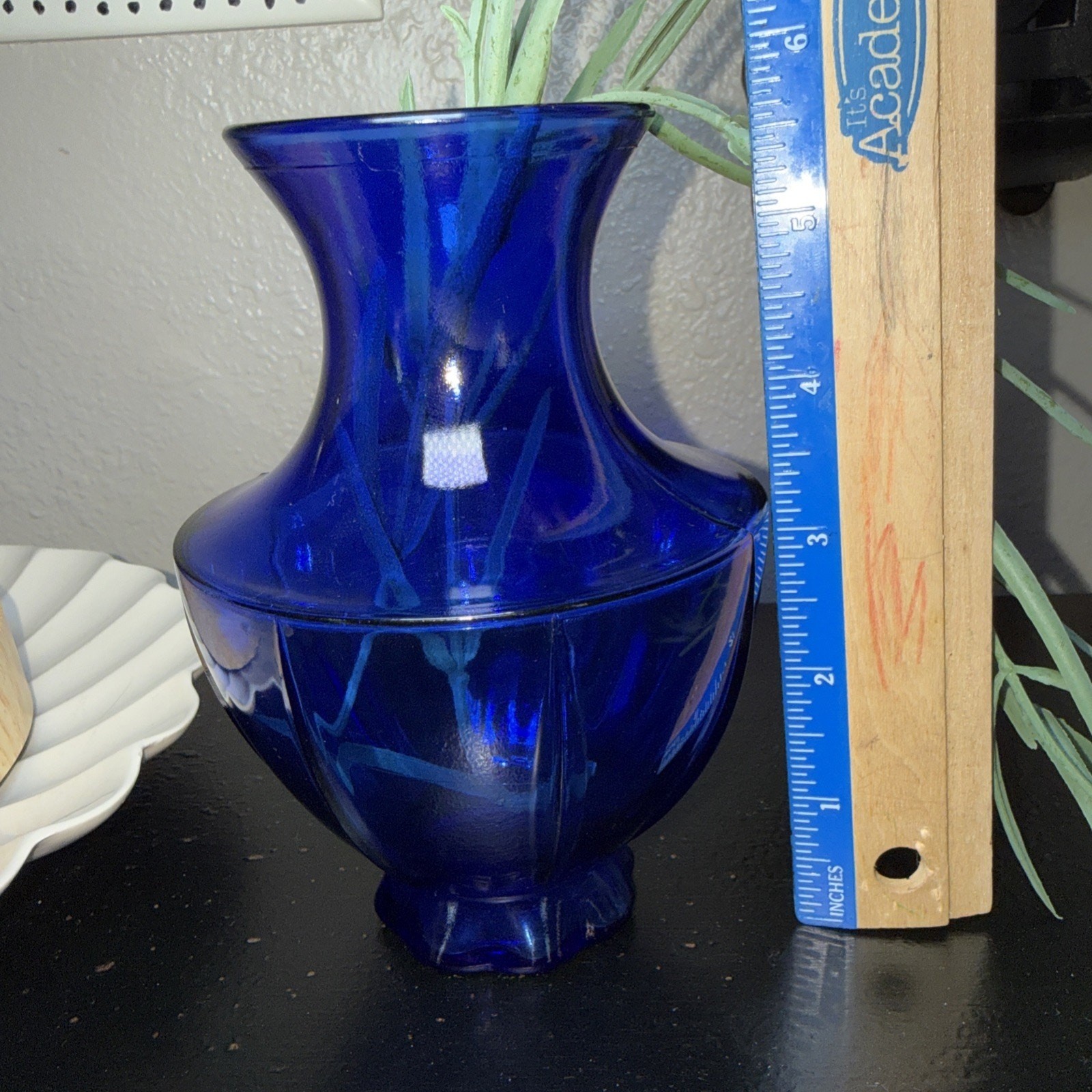 Vintage Cobalt Blue Glass Vase 6” Optic Panel MCM L.E. Smith Style Scallop Base