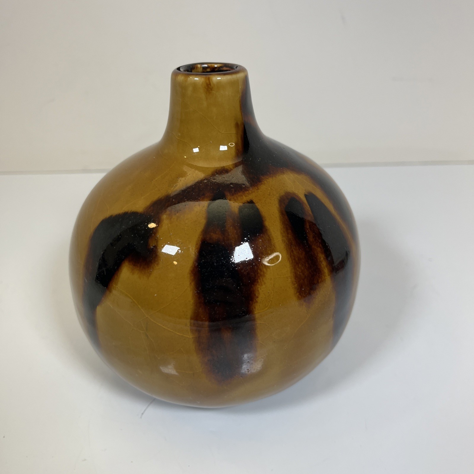 Vintage Amber Brown Chinese Pottery Vase Round Mark on Base “Unearthed From Mt”