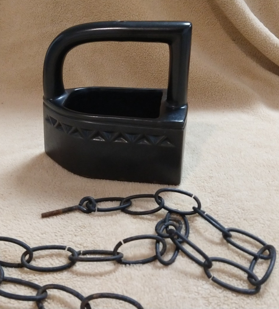 Vintage McCoy Black Iron Shaped Ceramic Planter w/ chain # 746, 6.5″ x 4″ x 6″
