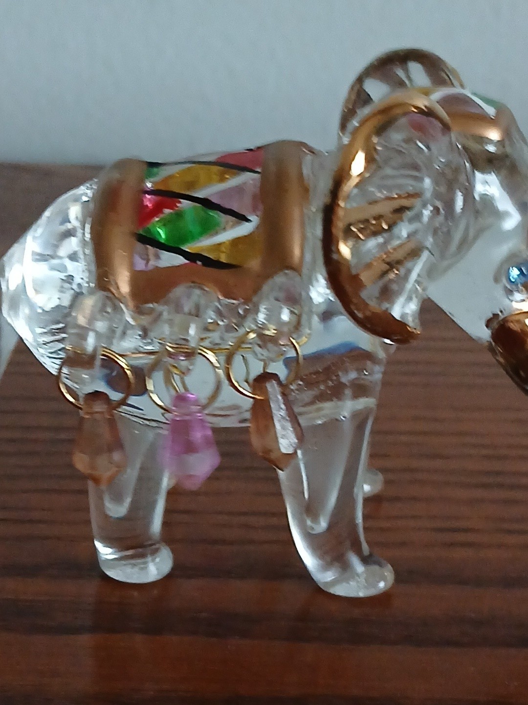 Hand Blown Glass Elephant Art Figurine. 4″ Long 2″ Tall