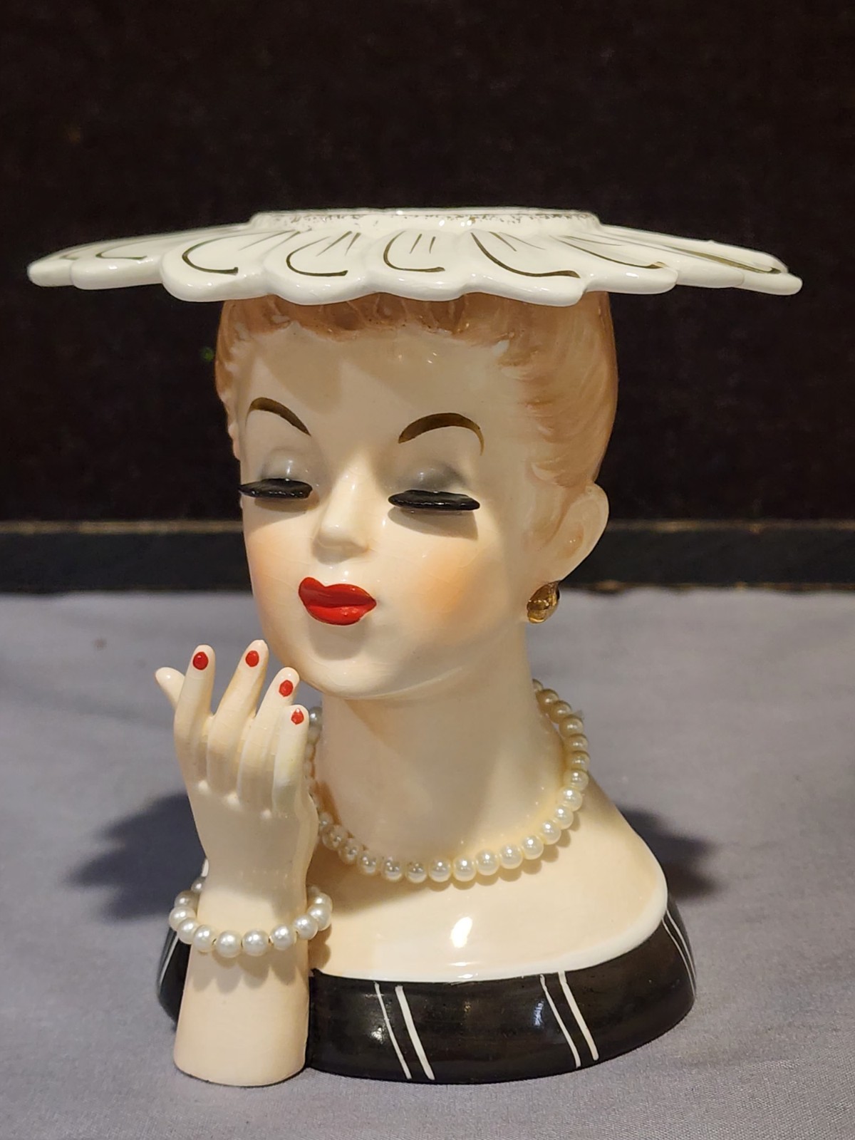 Napco 1962 Lady Head Vase Black Dress And Hat C-3282 Pearl Earrings/Necklace