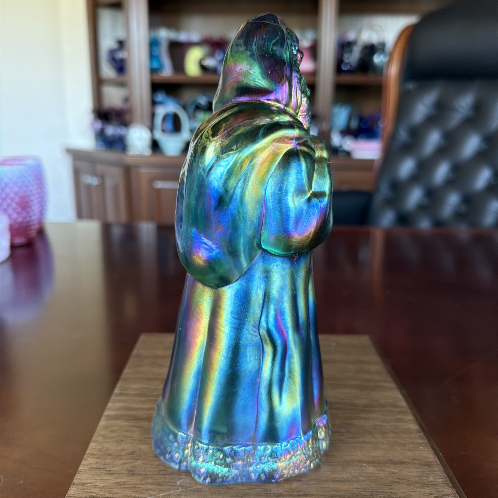 Glorious Vintage Fenton Glass Spruce Green Vintage Iridescent Carnival Santa 8”