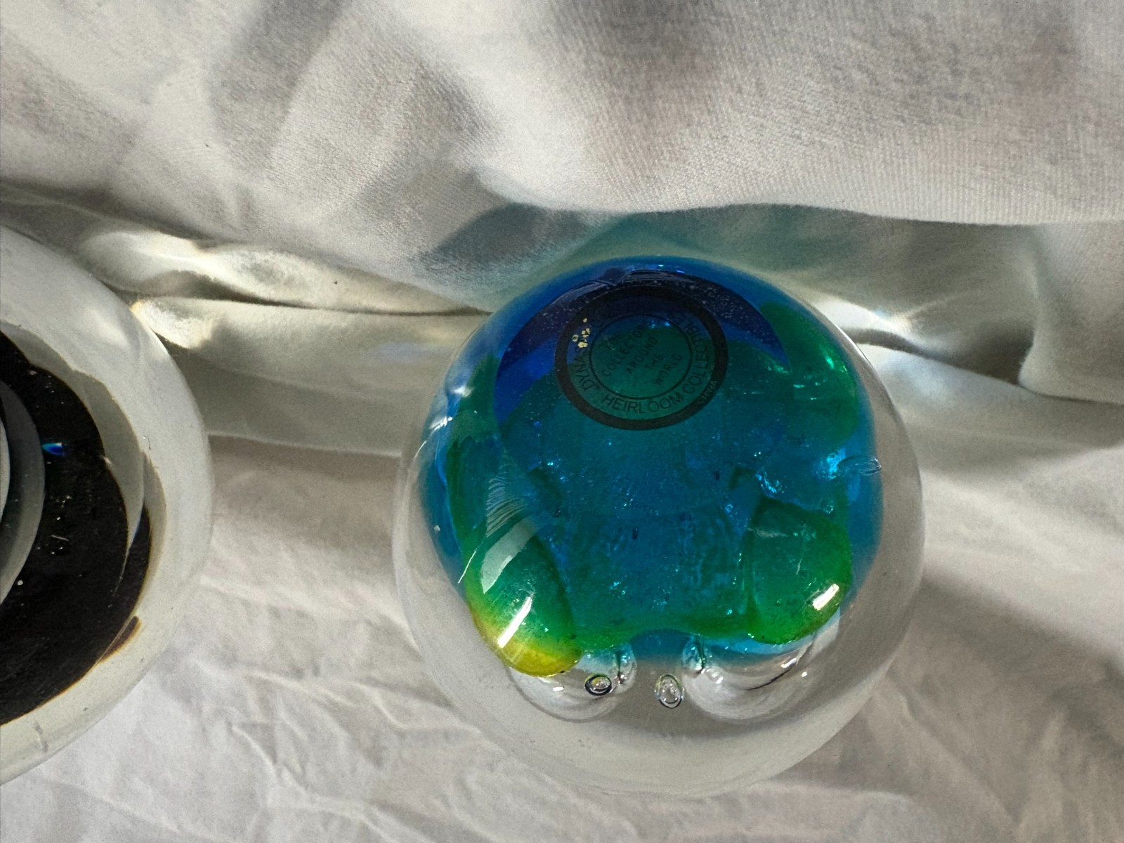 Edinburgh Glass Paperweight & DYNASTY GALLERY LOT OF 4 IN NEW CONDITION PG8