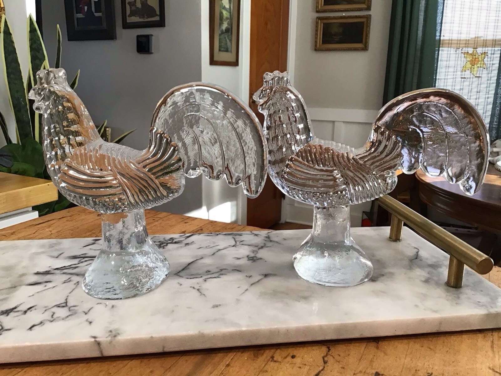 2 Kosta Boda Zoo Flat Back Roosters Bertil Vallien Sweden Art Glass Figurine