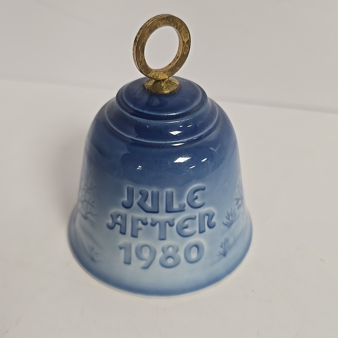 1980 Ceramic Christmas Bell Bing & Grondahl Number 9280 No Original Box