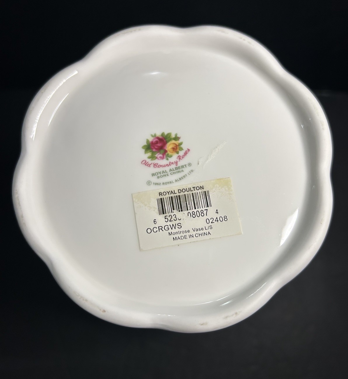Royal Albert Old Country Roses Vase Bone China White Rose Gold Trim 12″ Large