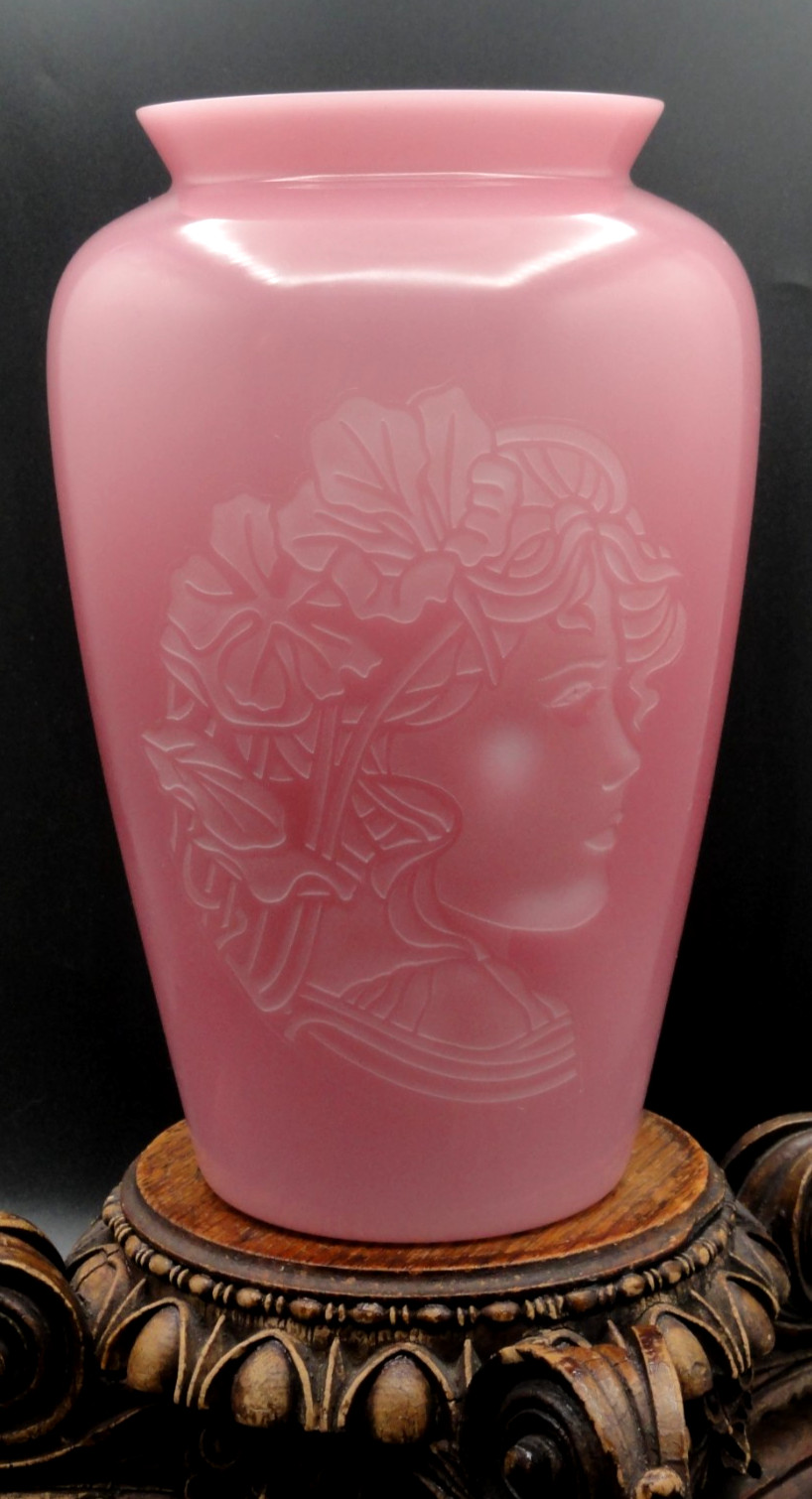 Fenton Connoisseur Collection Sand Carved Rose Quartz Art Glass Cameo Vase