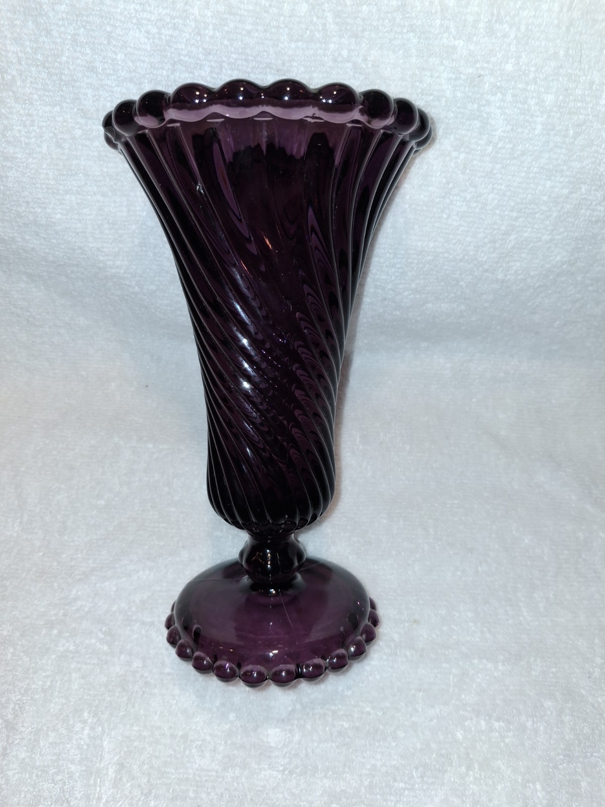 Westmoreland Amethyst And Ball Vase