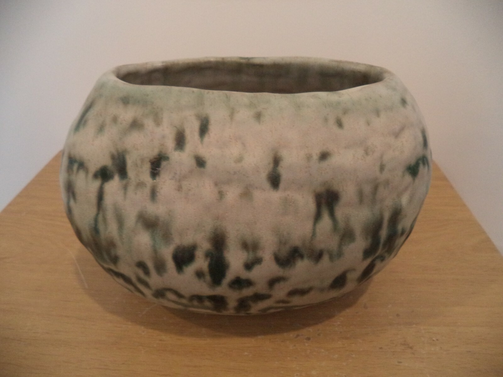 VINTAGE VOIGT 1896?? GREEN & WHITE 11″ LONG 6″ WIDE 6.5 POUNDS