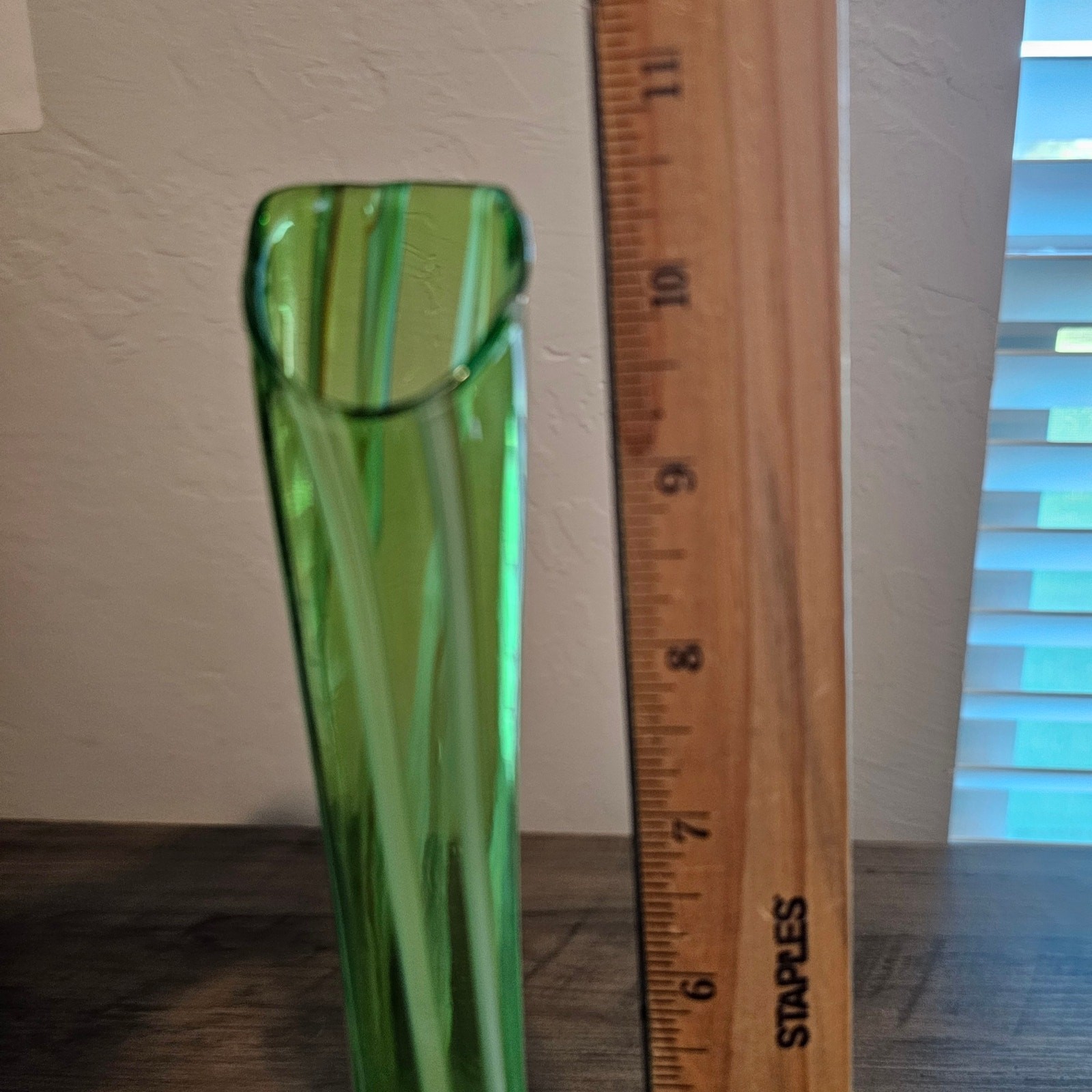 Vintage MCM Hand Blown Glass Stretch Bud Vase 10.5″ Green Art Decor 1960s Mod