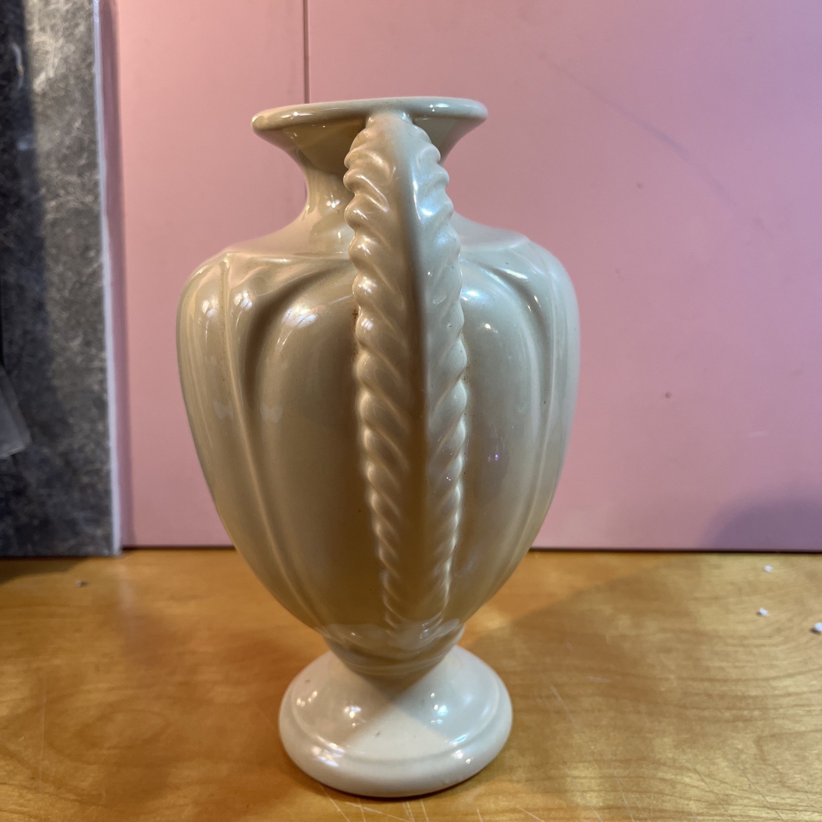 Vintage 9” M-C-M Pale Yellow POTTERY Urn VASE Decorative Handle Art Deco USA EUC