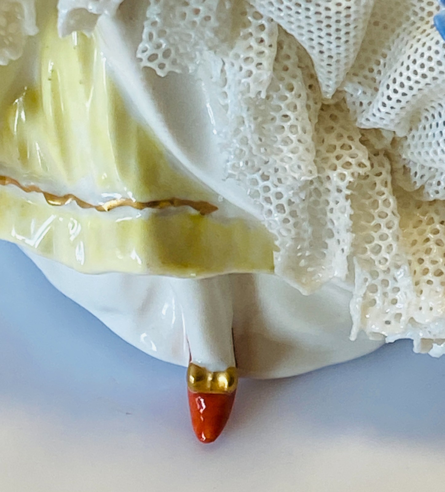 Vintage Volkstedt German Porcelain Dresden Lace Lady 1940’s – Lady w/ Bouquet