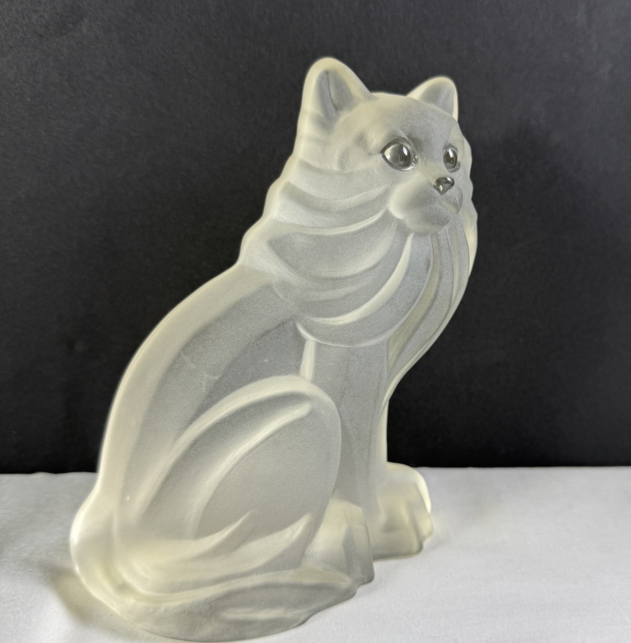 Crystal Persian Cat Figurine Unbranded Frosted Beautiful!