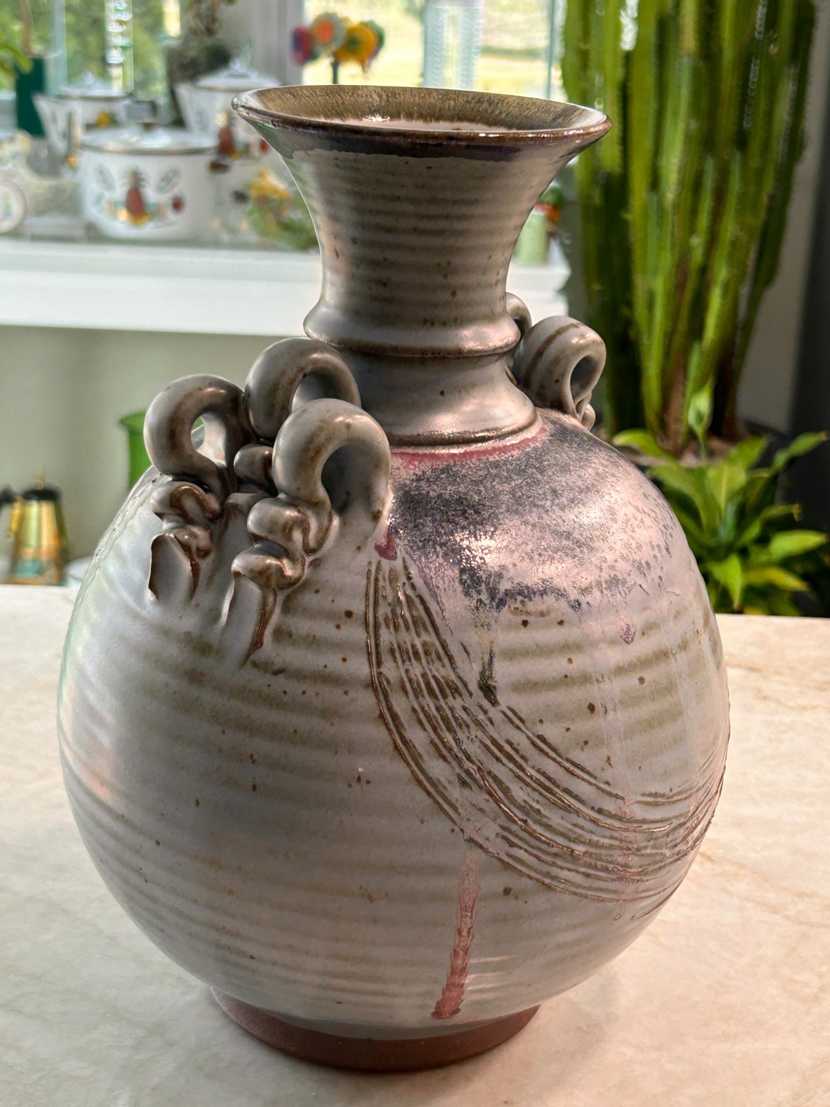 Artisan Pottery Vase/Vessel Signed – GREAT L@@KING!