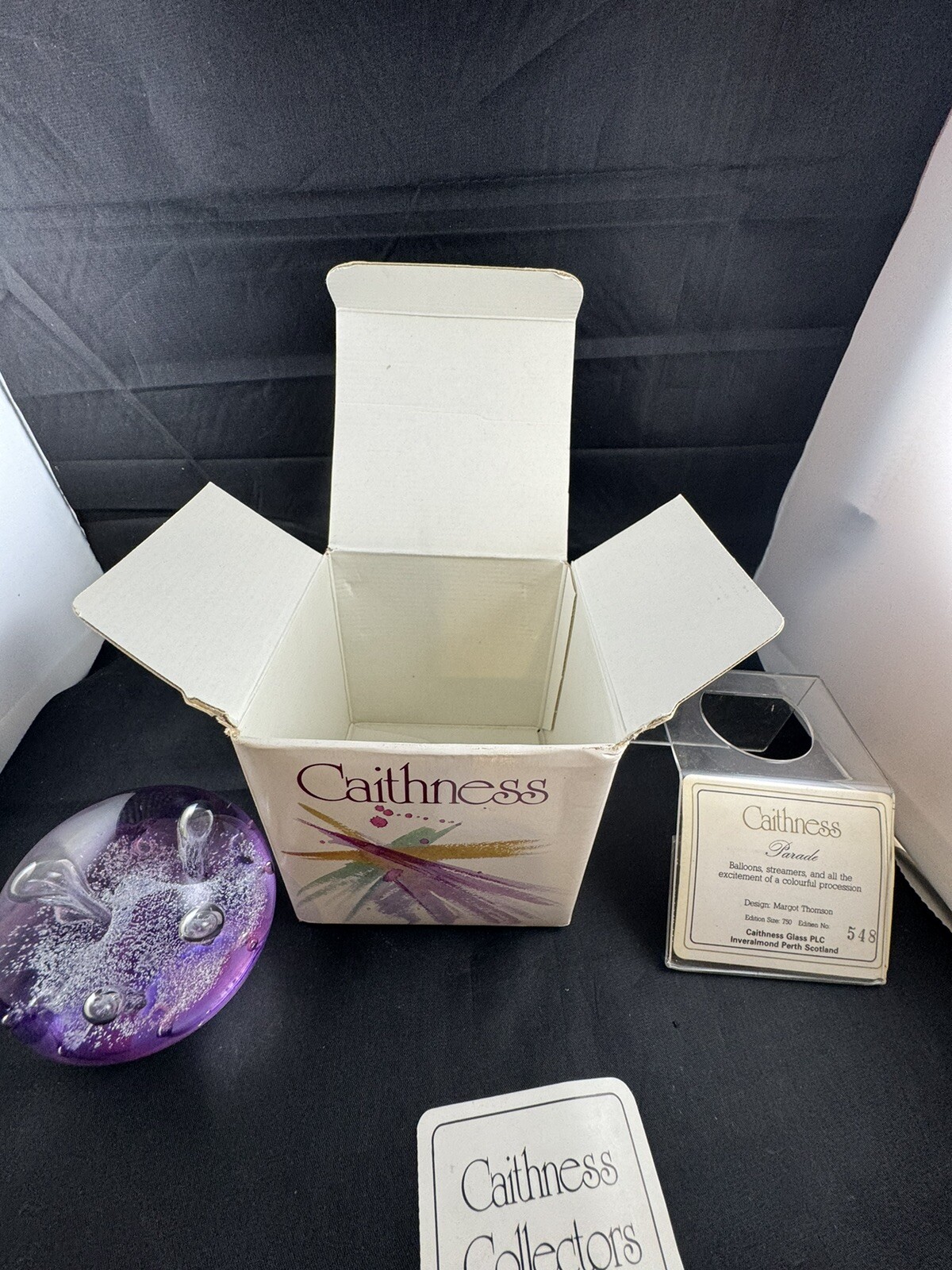 CAITHNESS – Glass Paperweight – Moon Flow – 2.3 inches – In box