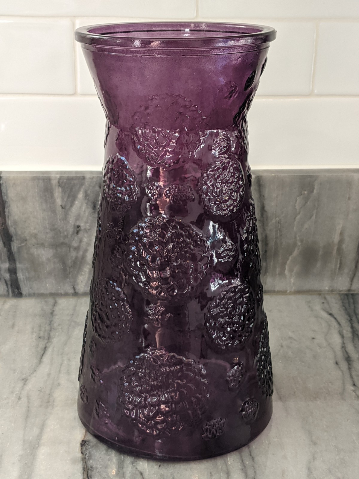 Rare Fenton Purple/Amethest Glass Vase Early 1900s”Impressed Acorn On Bottom”