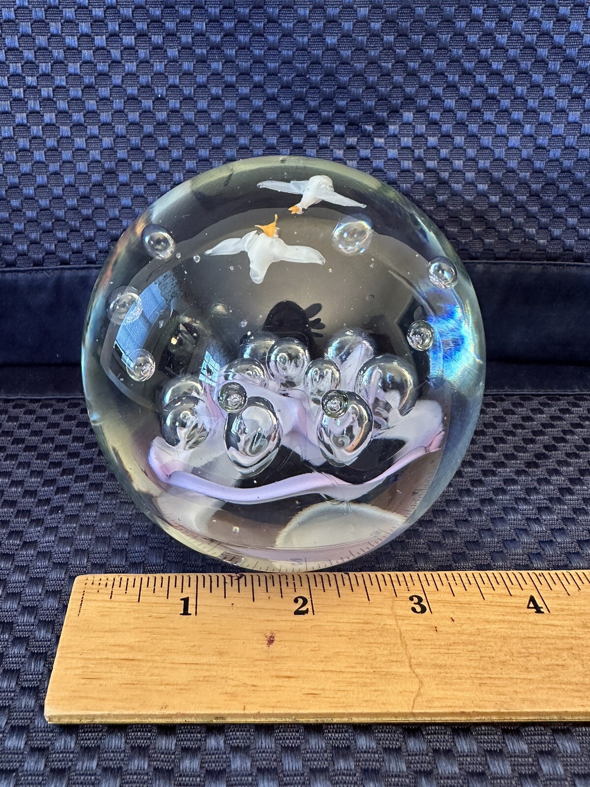 Birds Flying Over Water Purple Swirl Paperweight Art Glass Unbranded Vintage 3”